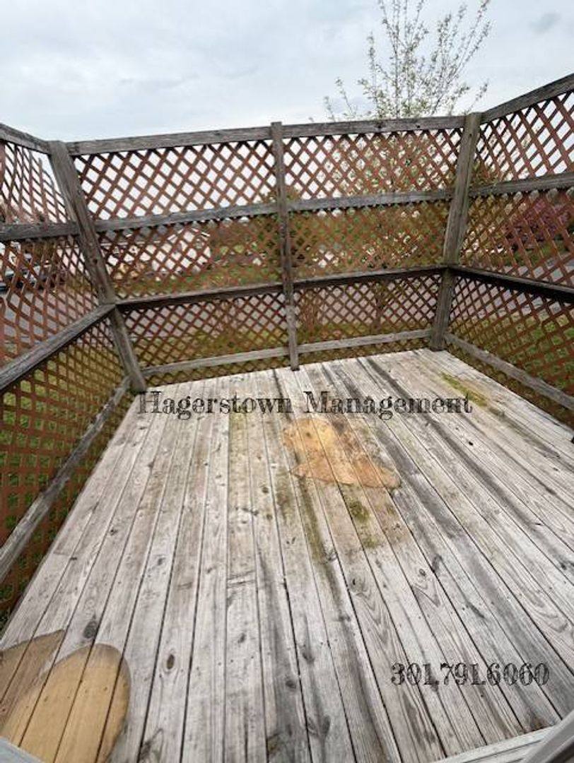 House for rent at 11906 Heather Dr, Hagerstown, MD 21740