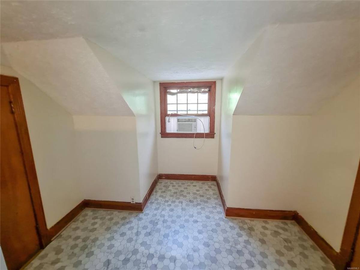 Apartment for rent at 2305 Yancey Ave, Montgomery, AL 36107