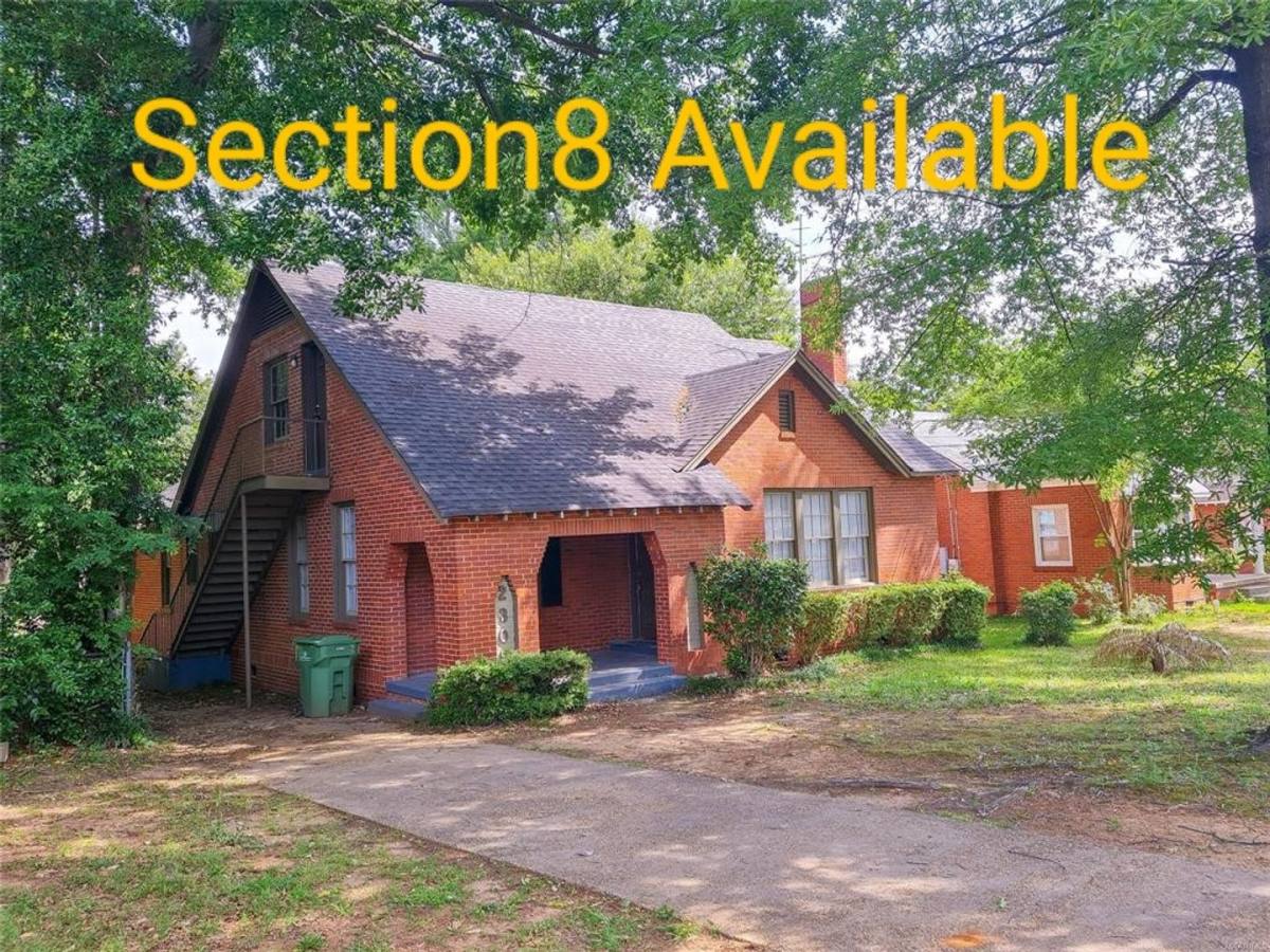 Apartment for rent at 2305 Yancey Ave, Montgomery, AL 36107