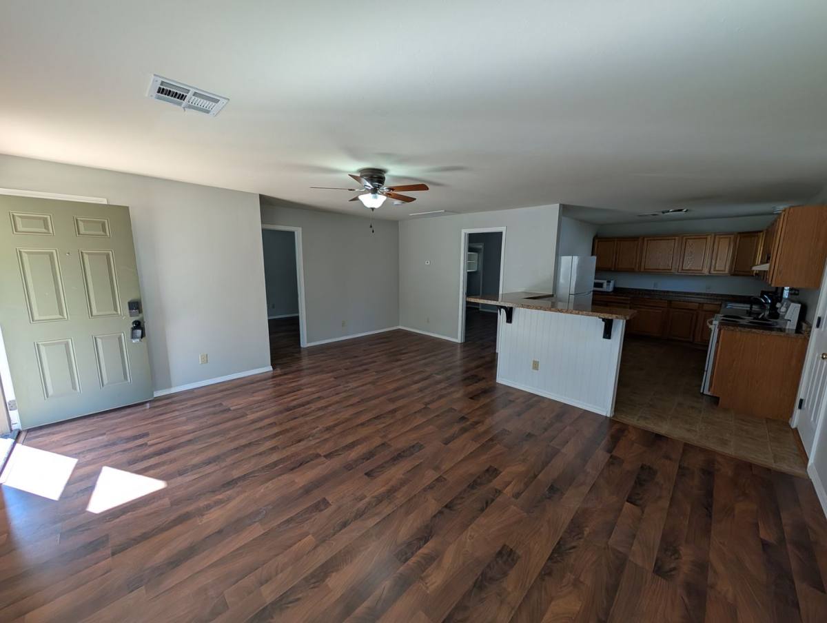 House for rent at 105 W Hurd St, Edmond, OK 73003