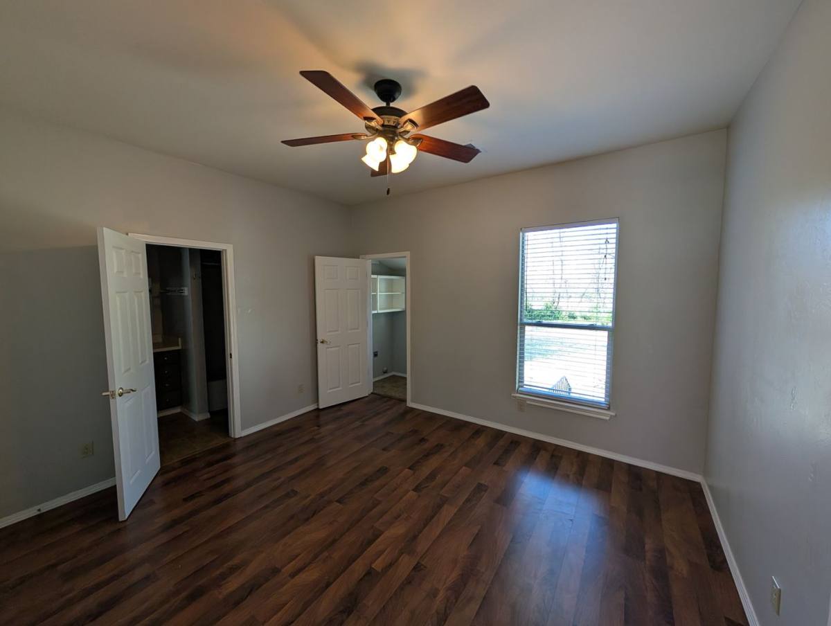 House for rent at 105 W Hurd St, Edmond, OK 73003