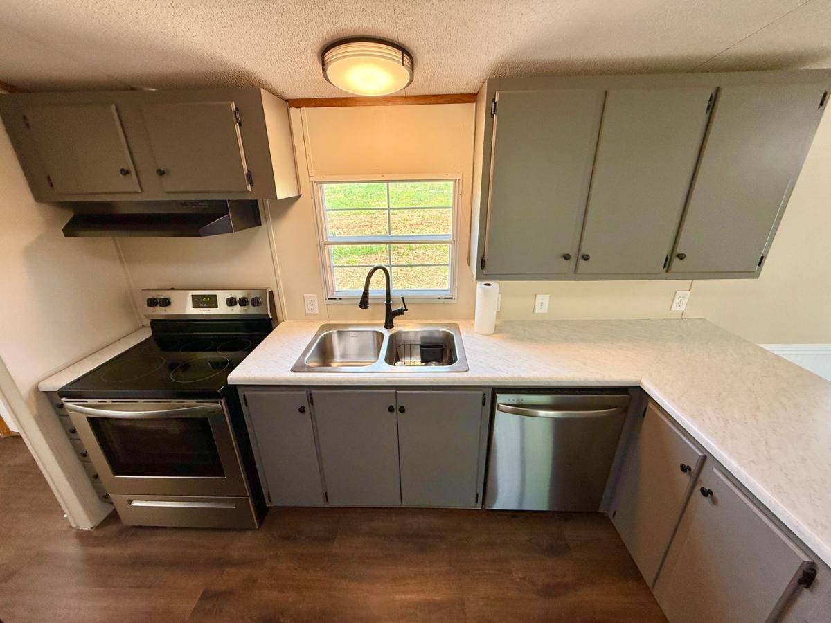 House for rent at 2948 Ellejoy Rd, Walland, TN 37886