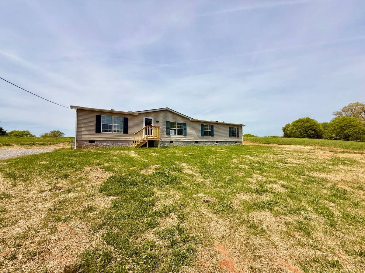 House for rent at 2948 Ellejoy Rd, Walland, TN 37886