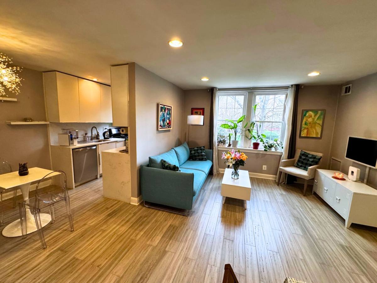 Condo for rent at 24 Old Glebe Road, S #101-C, Arlington, VA 22204