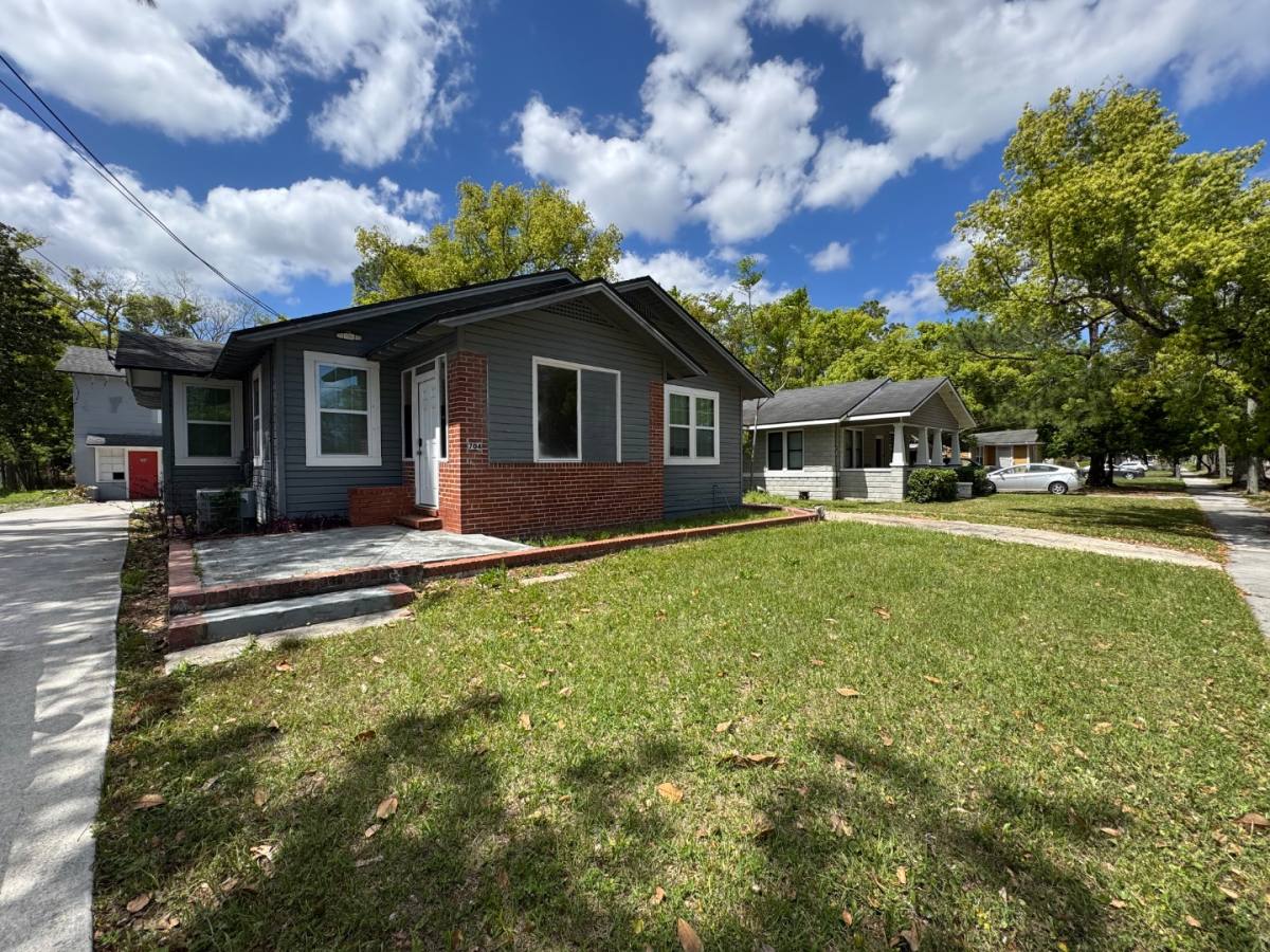 House for rent at 704 Saint Clair St, Jacksonville, FL 32254