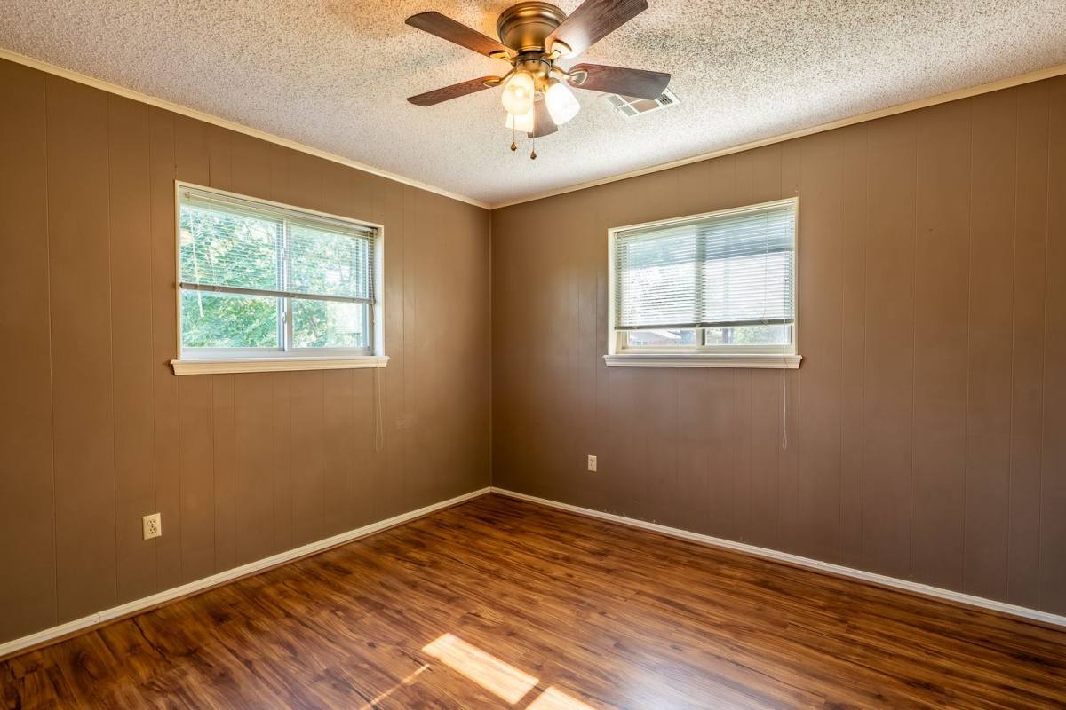 House for rent at 4822 S Spruce Dr, Sand Springs, OK 74063