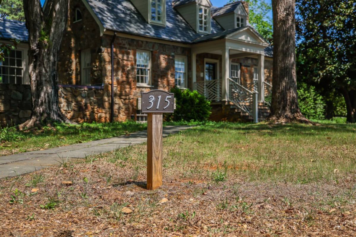 House for rent at 315 Foxhaven Farm, Charlottesville, VA 22903