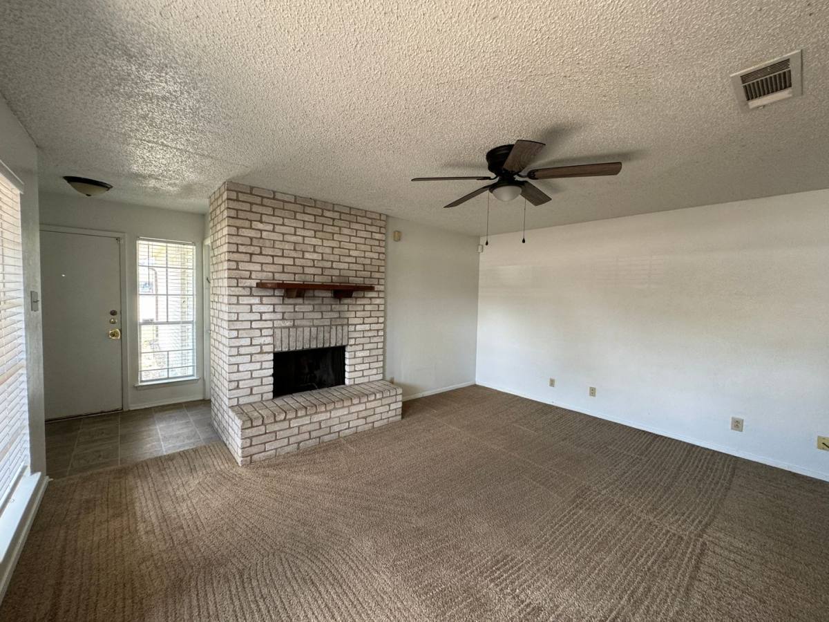 Apartment for rent at 2112 Hinkle Ave, Killeen, TX 76549