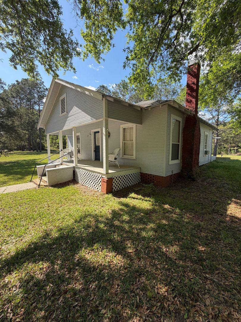 House for rent at 12538 Pineapple Highway, Greenville, AL 36037
