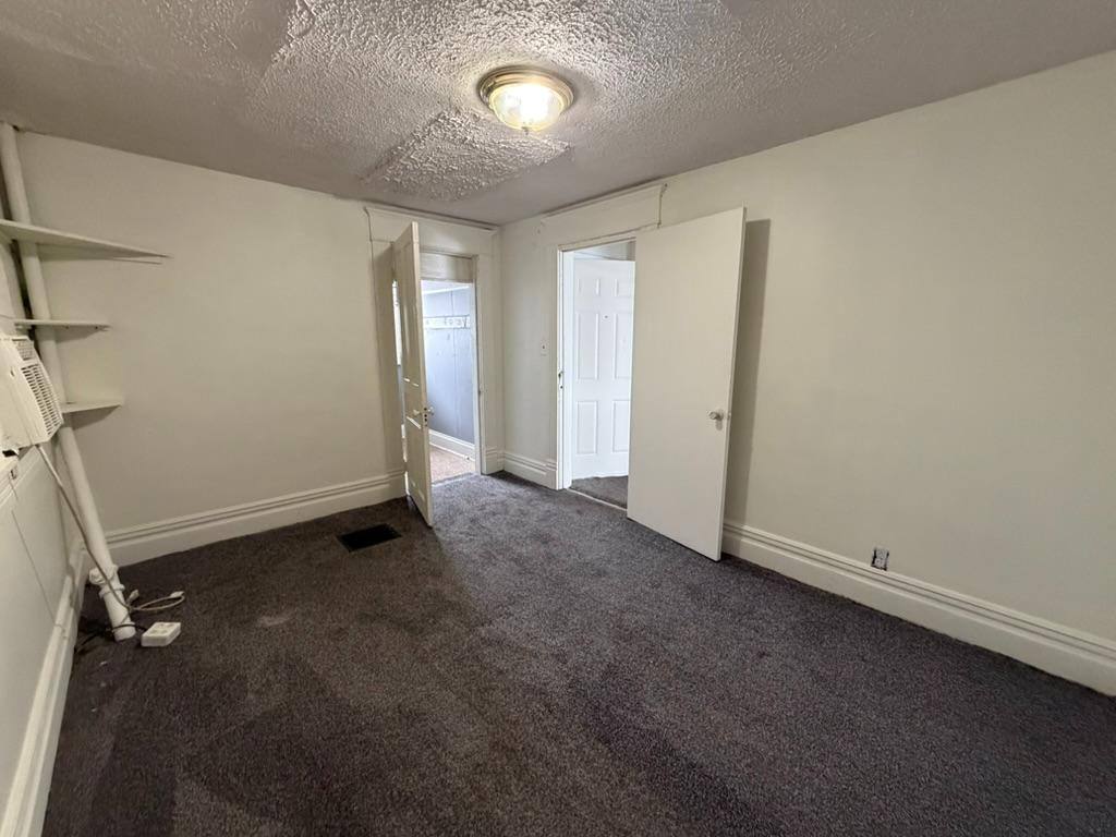Apartment for rent at 1723 N 11th St #2, Terre Haute, IN 47804