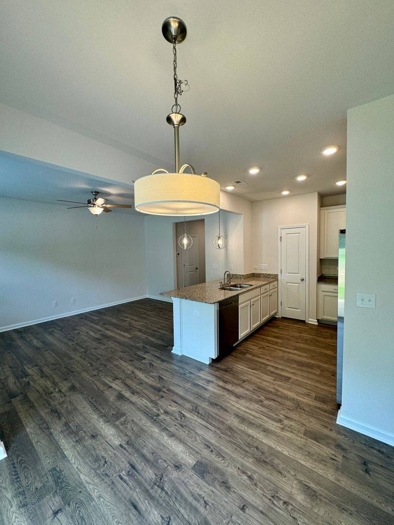 Townhouse for rent at 3794 Yorkshire Place, Terrell, NC 28682