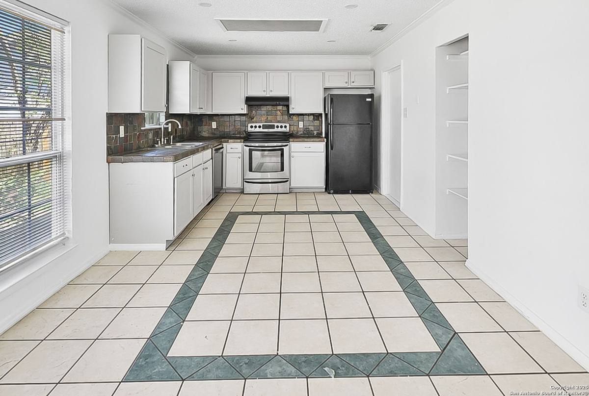House for rent at 3815 Pipers Crest, San Antonio, TX 78251