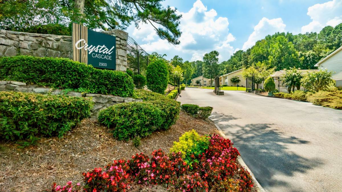 Apartment for rent at 2900 Landrum Dr, Atlanta, GA 30311