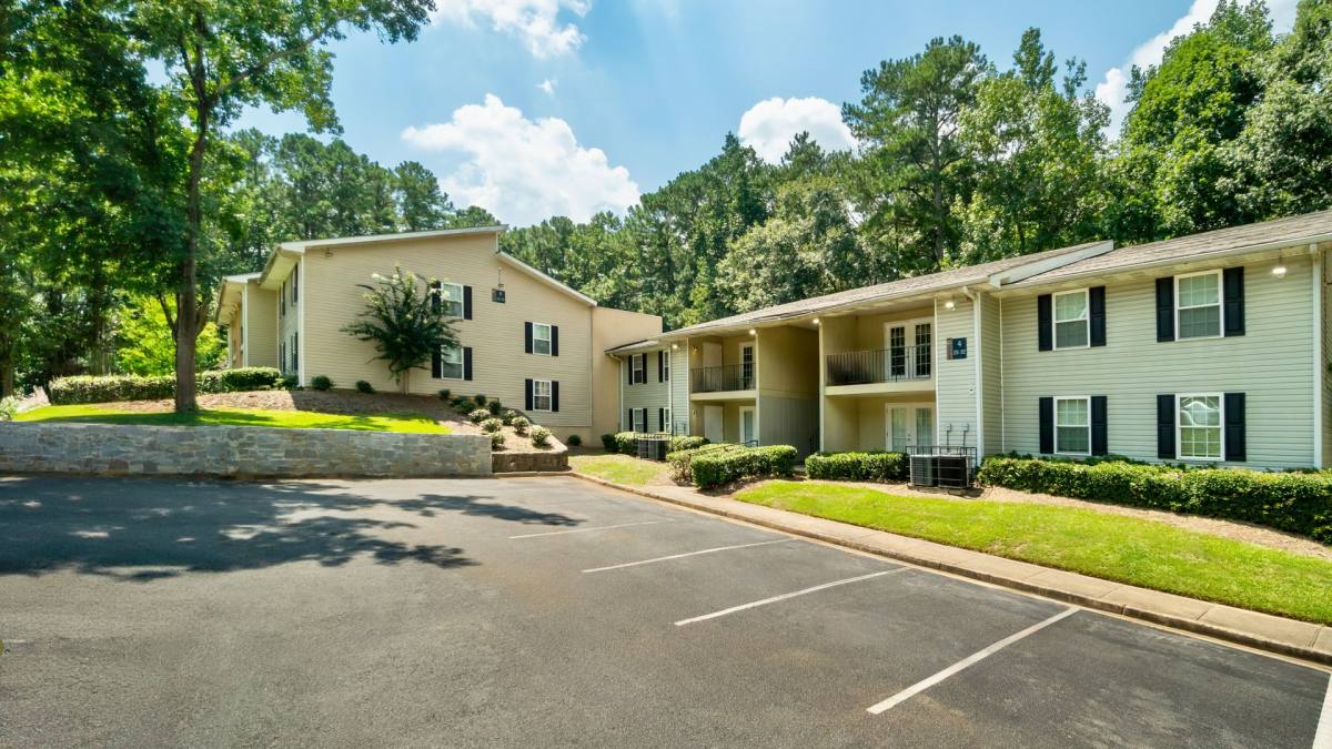 Apartment for rent at 2900 Landrum Dr, Atlanta, GA 30311