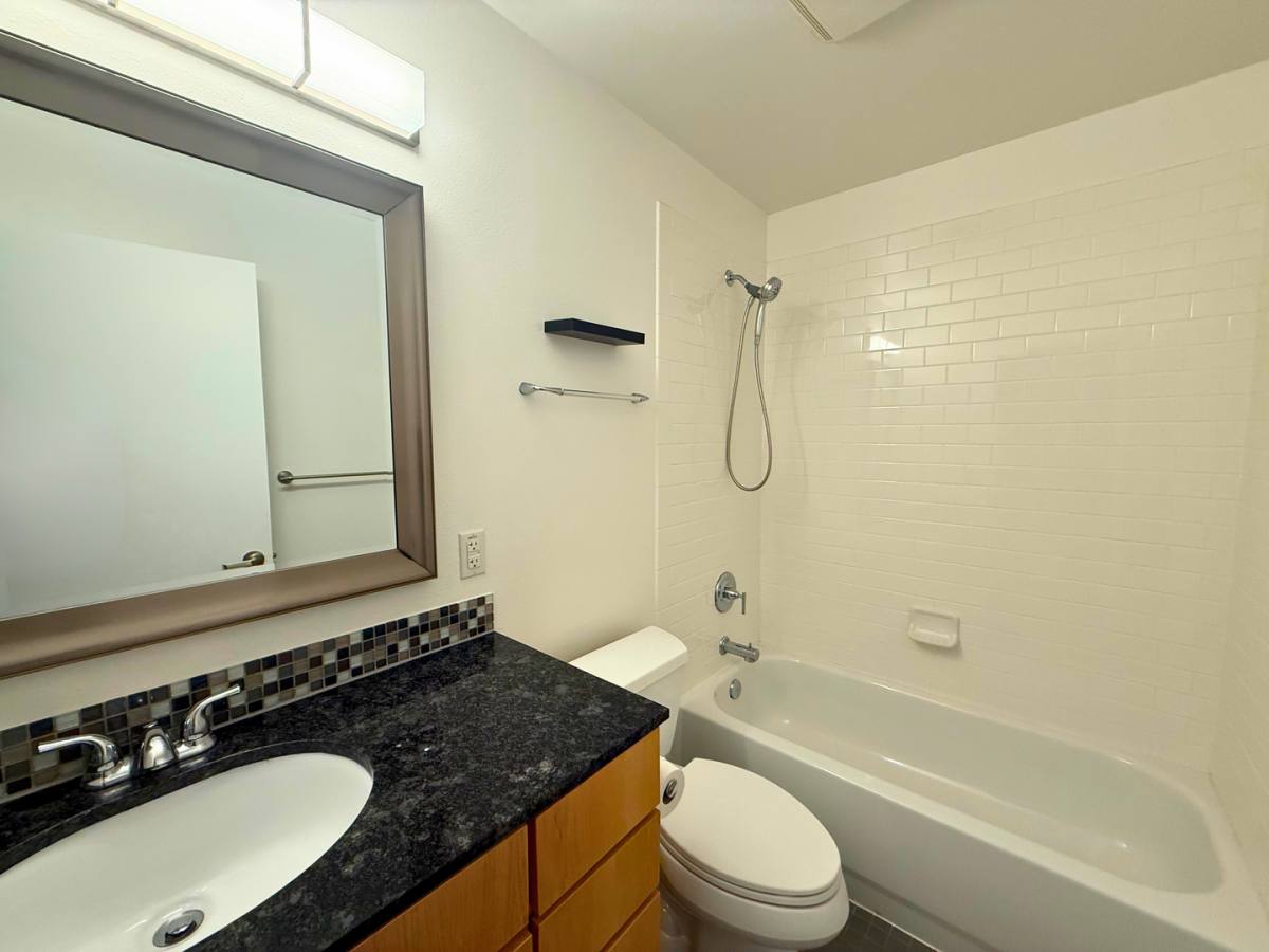 Condo for rent at 2200 Dickson Dr, Austin, TX 78704
