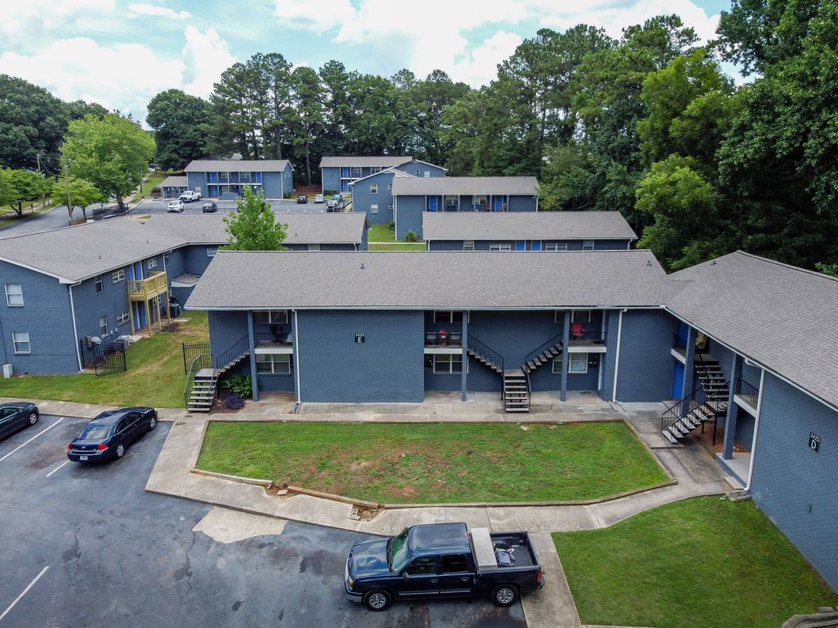 Apartment for rent at 2425 Candler Rd, Decatur, GA 30032