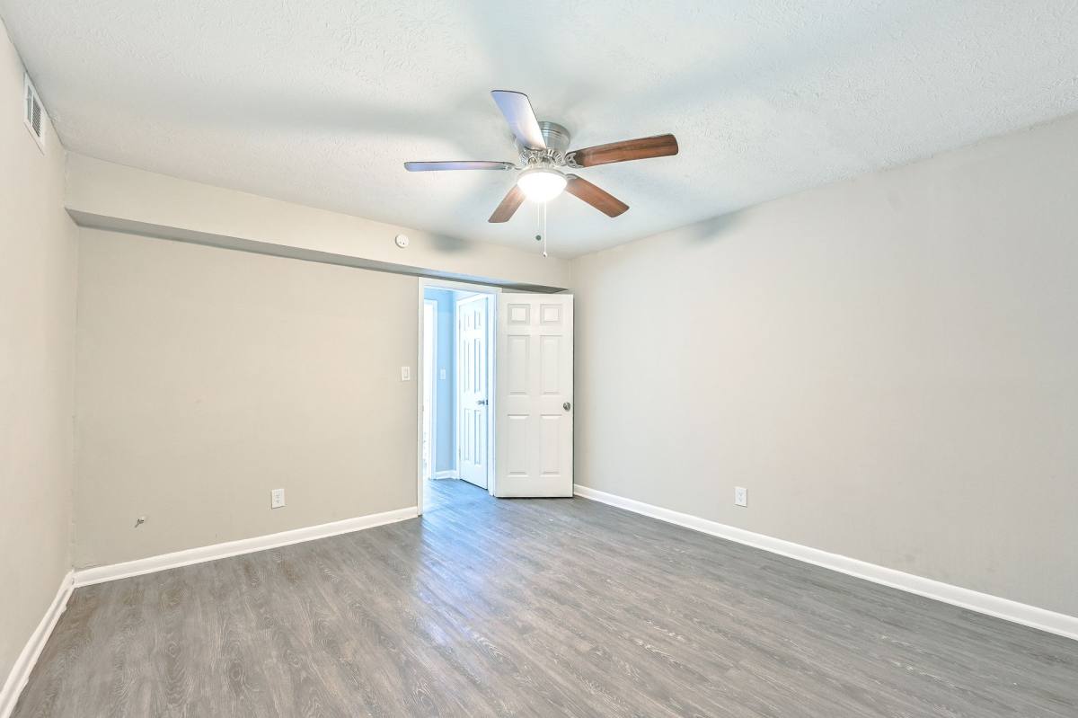 Apartment for rent at 2425 Candler Rd, Decatur, GA 30032
