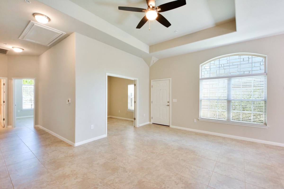House for rent at 121 Thelonious Dr, Austin, TX 78745