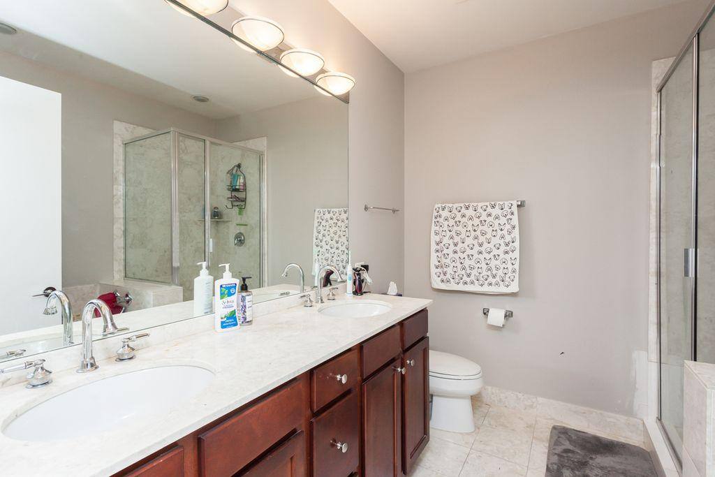Condo for rent at 550 W Fulton St #405, Chicago, IL 60661