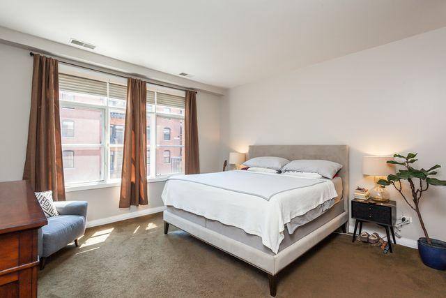 Condo for rent at 550 W Fulton St #405, Chicago, IL 60661