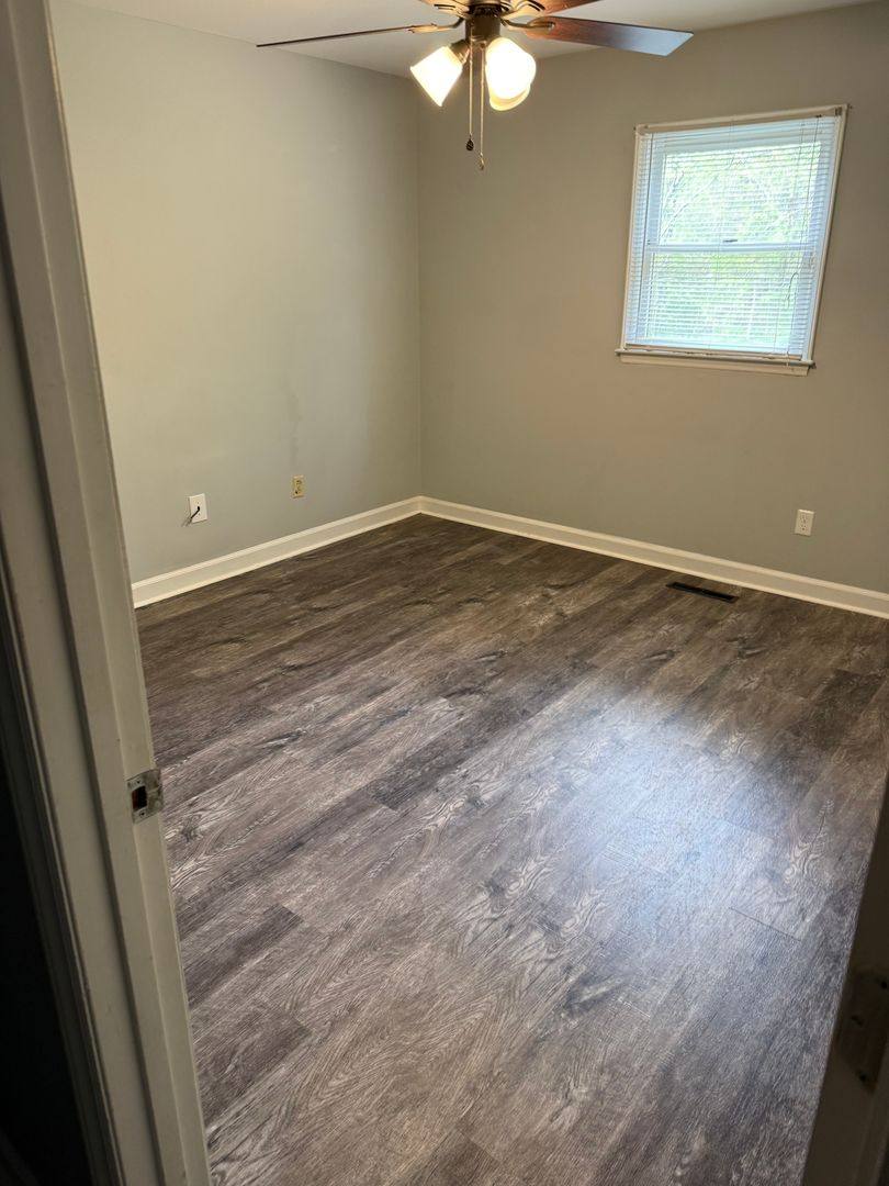 Apartment for rent at 291 Tussey Rd, Lexington, NC 27295