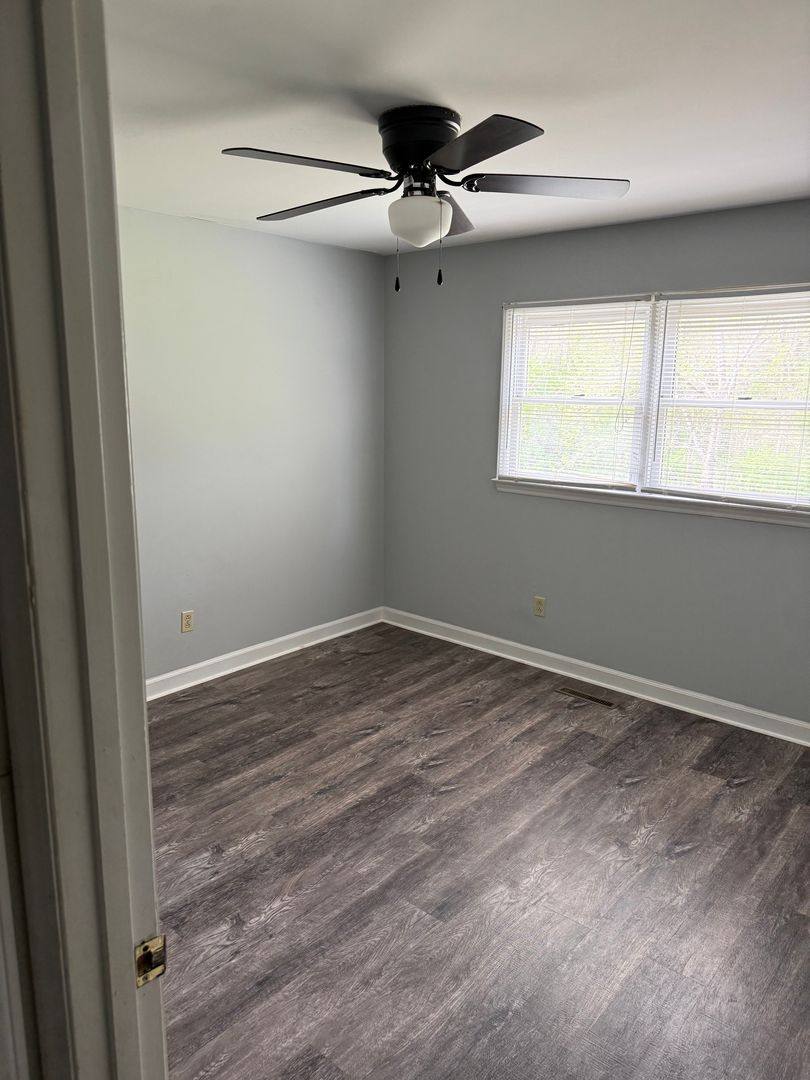 Apartment for rent at 291 Tussey Rd, Lexington, NC 27295