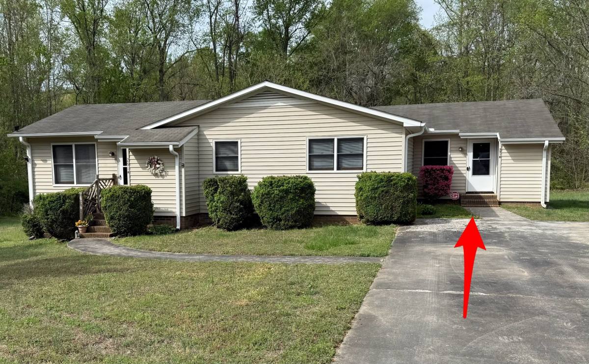Apartment for rent at 291 Tussey Rd, Lexington, NC 27295
