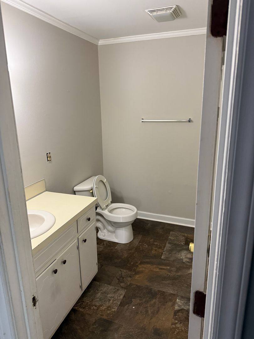 Apartment for rent at 291 Tussey Rd, Lexington, NC 27295