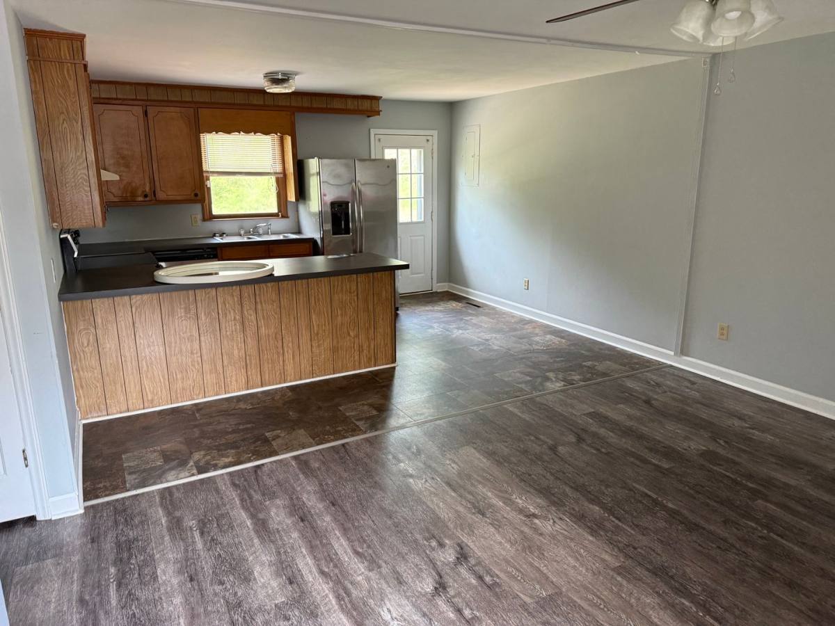 Apartment for rent at 291 Tussey Rd, Lexington, NC 27295
