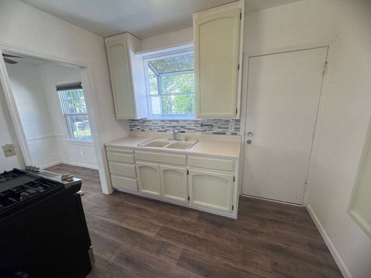 House for rent at 1559 Virgina Ave, West Sacramento, CA 95691