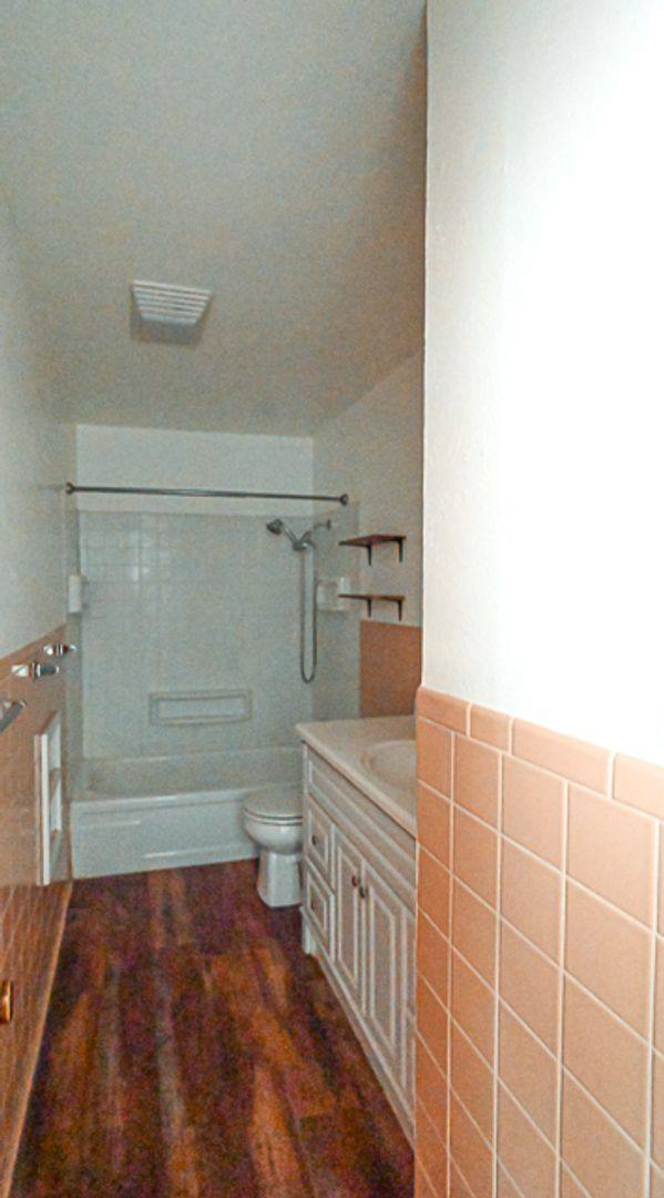 House for rent at 903 N Lamb, Bowie, TX 76230