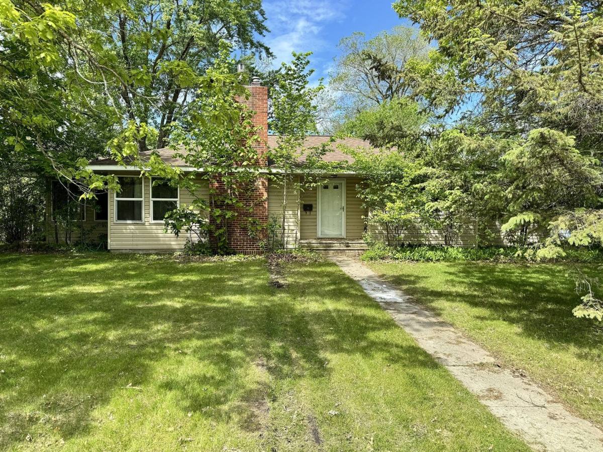 House for rent at 1601 Calihan Ave NW, Bemidji, MN 56601