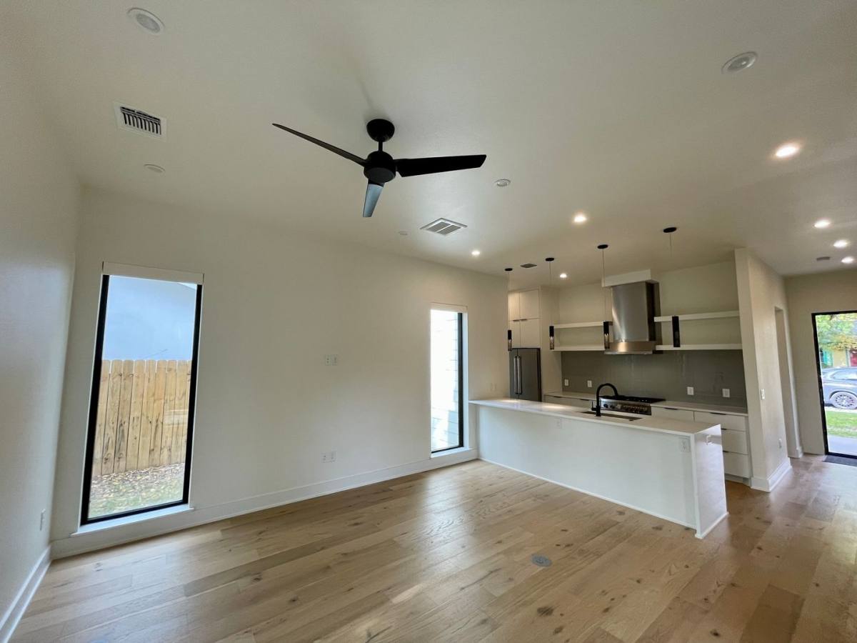 Apartment for rent at 1309 Palo Duro Rd, Austin, TX 78757