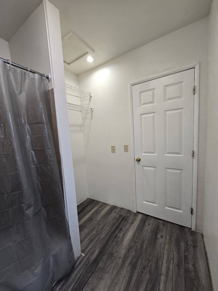 Apartment for rent at 1442 Alamitos Ave #C, Long Beach, CA 90813