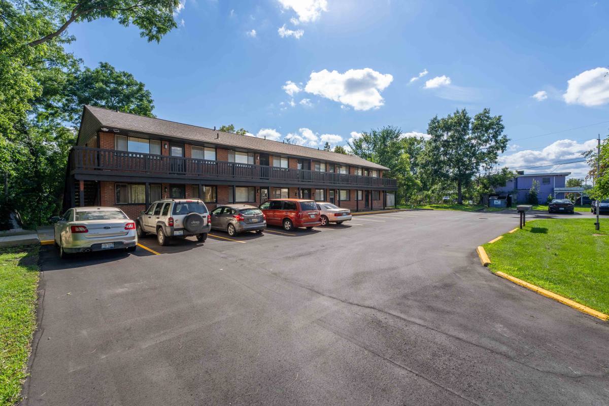 Apartment for rent at 10612 Grand River Ave #UINT 5, Brighton, MI 48116