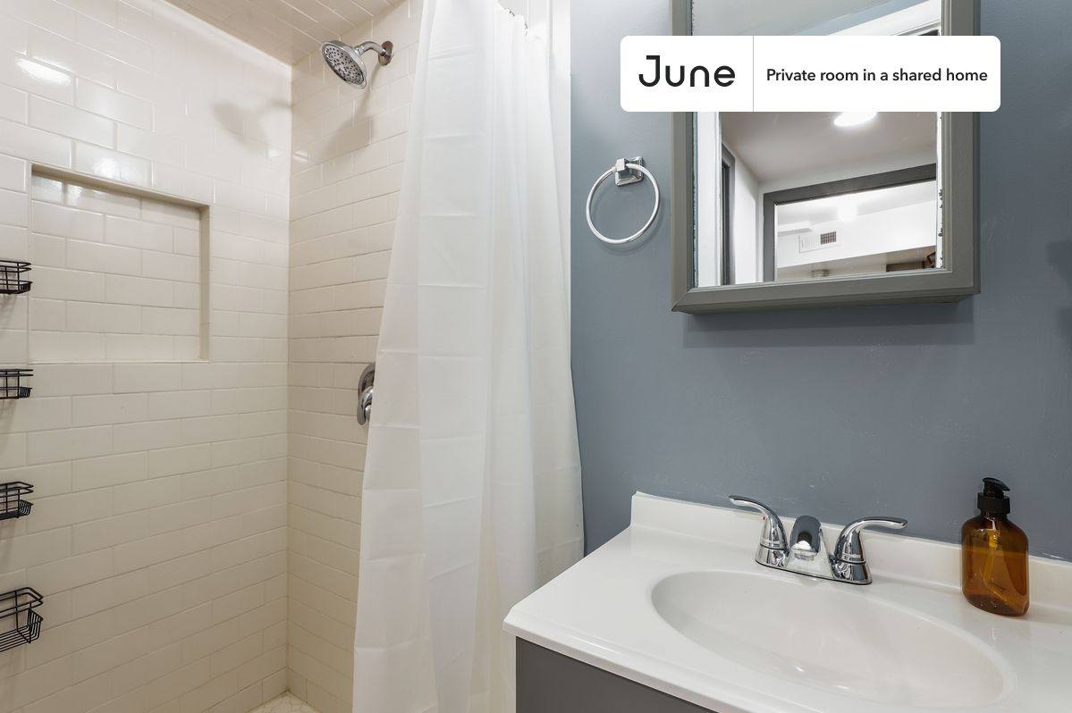 Apartment for rent at 1318 11th St NW #2A, Washington, DC 20001