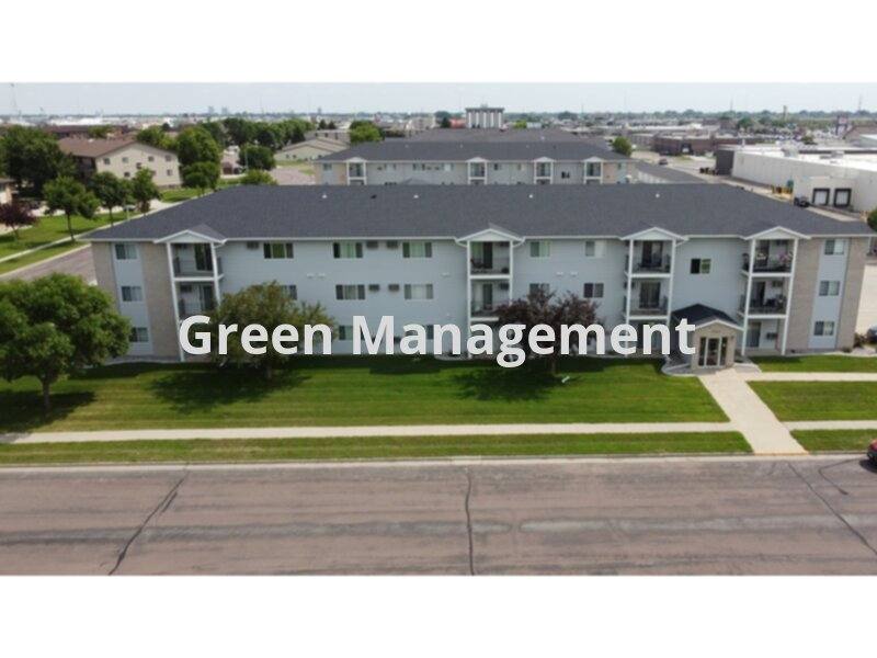 Apartment for rent at 1002 S 43 1 2 St, Fargo, ND 58103