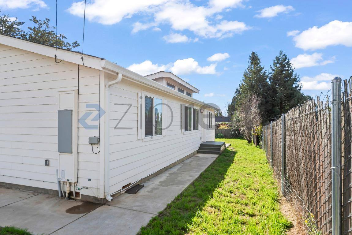 House for rent at 2838 Romagnolo St #A, Hayward, CA 94541