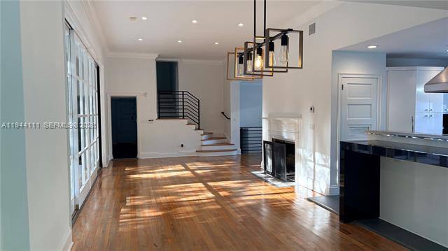 Apartment for rent at 2301 S Miami Ave, Miami, FL 33129