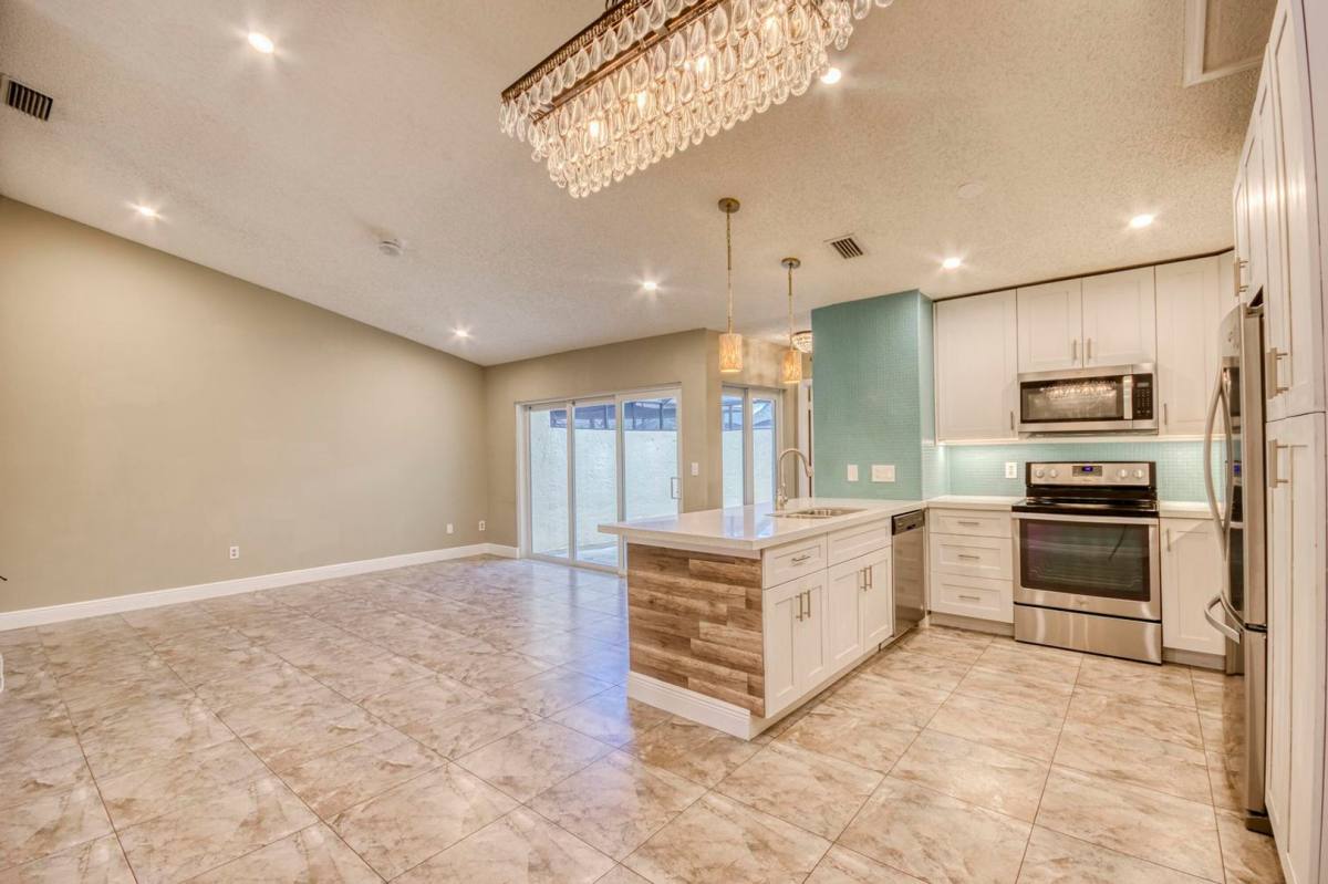 House for rent at 9109 SW 21st St E, Boca Raton, FL 33428