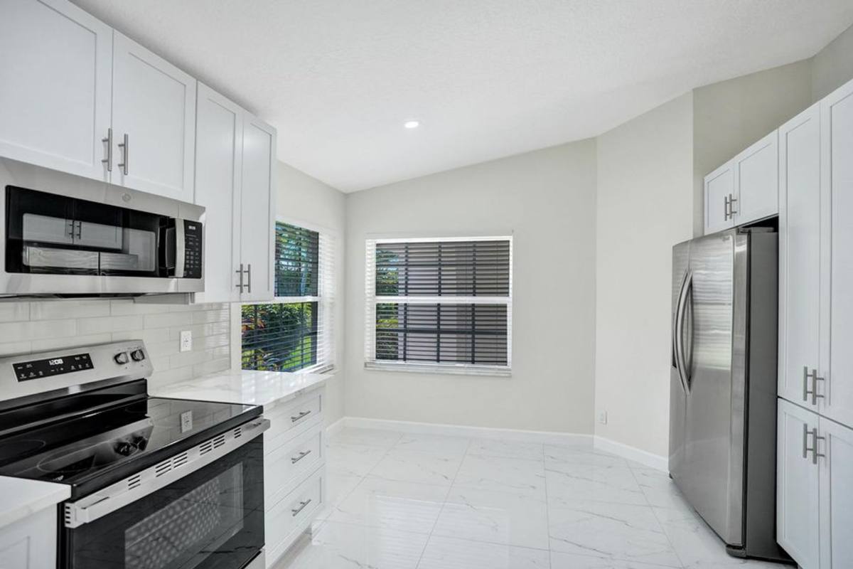 House for rent at 5033 S La Sedona Circle, Delray Beach, FL 33484