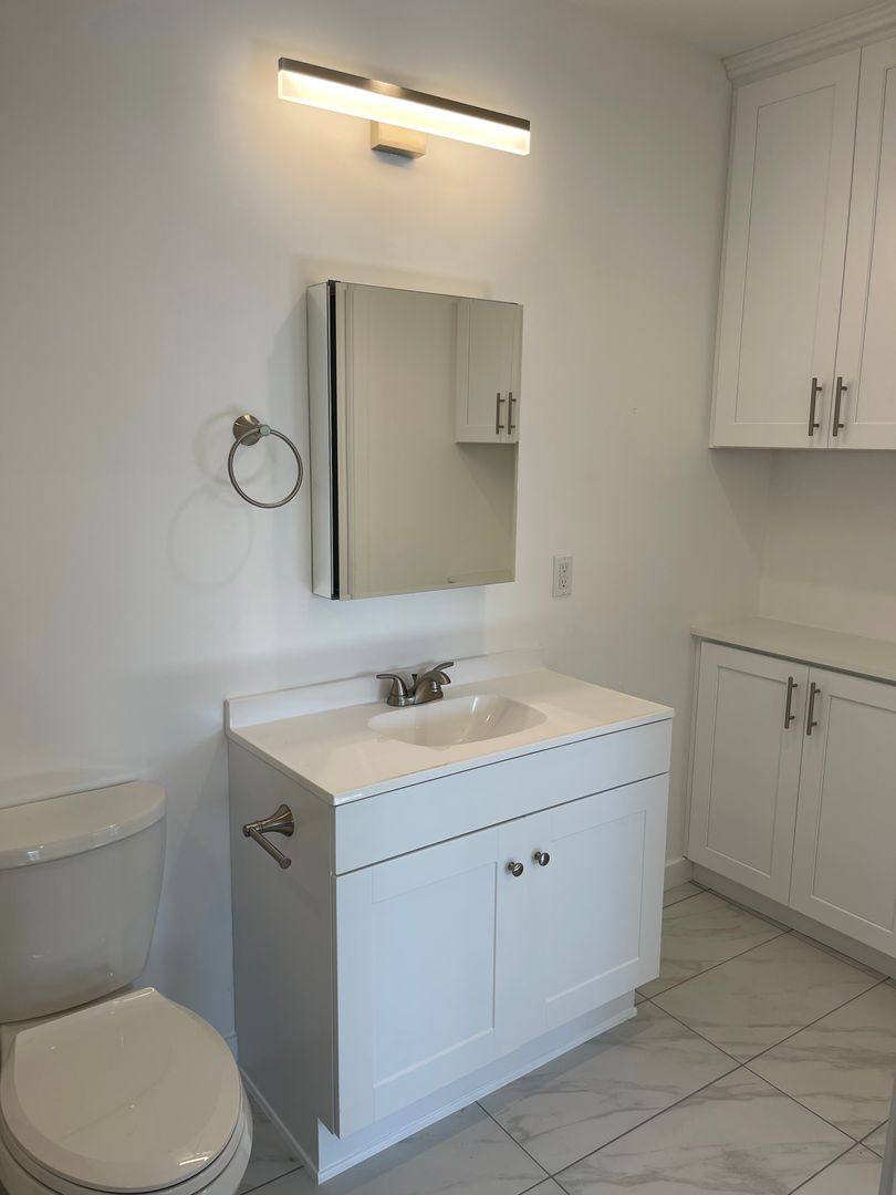 Apartment for rent at 4177 Naomi Ave, Los Angeles, CA 90011