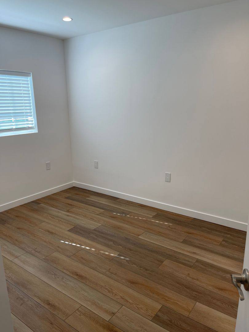 Apartment for rent at 4177 Naomi Ave, Los Angeles, CA 90011