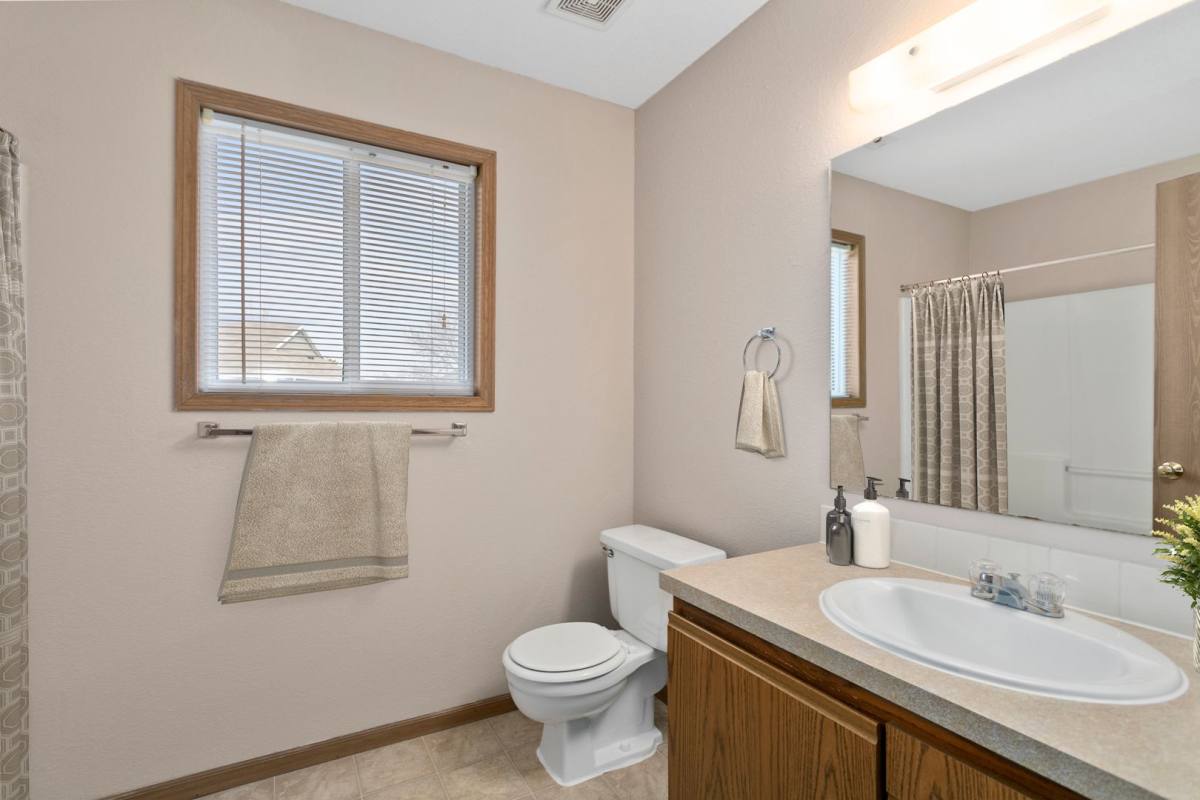 Apartment for rent at 1300-1336 Crosswinds Court, Lawrence, KS 66046