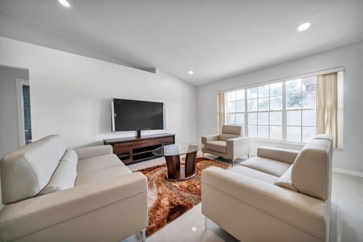 House for rent at 113 Madrid St, West Palm Beach, FL 33411