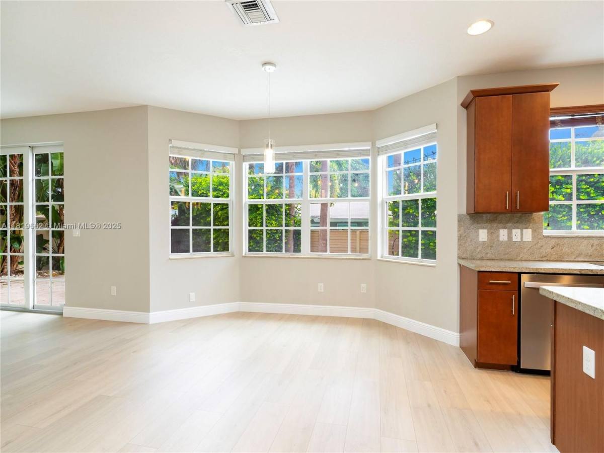 House for rent at 2028 SW 16th Terrace, Fort Lauderdale, FL 33315