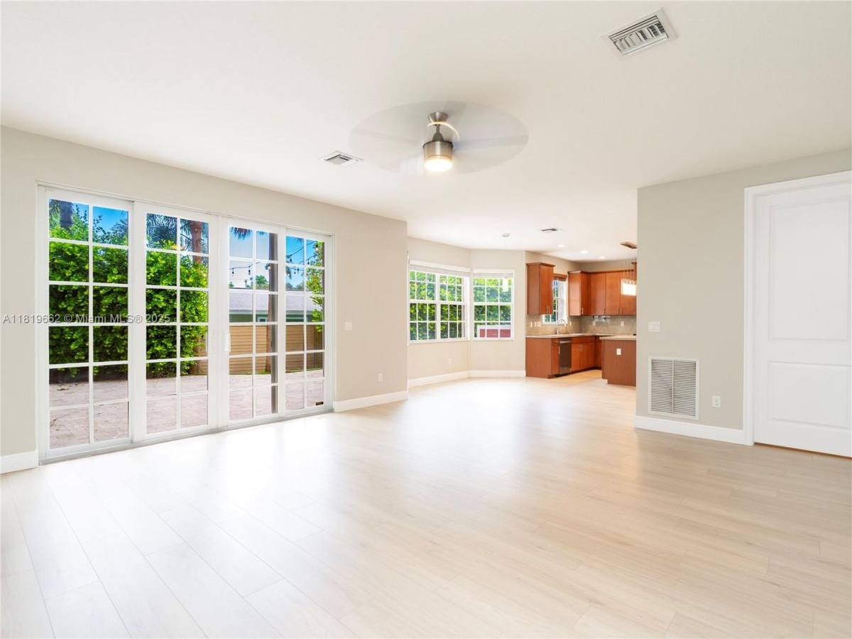 House for rent at 2028 SW 16th Terrace, Fort Lauderdale, FL 33315