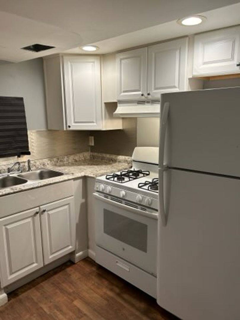 Apartment for rent at 306 Henry Aaron Ave SW, Atlanta, GA 30310