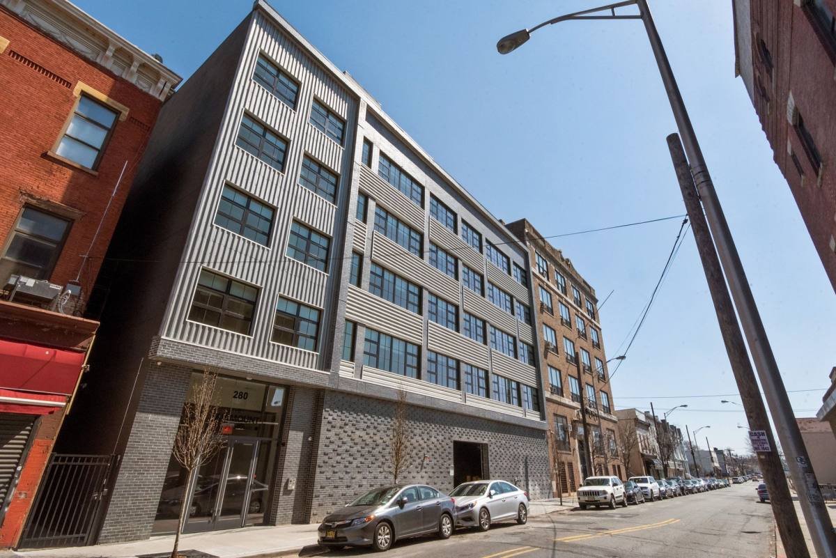 Apartment for rent at 280 Fairmount Ave, Jersey City, NJ 07306