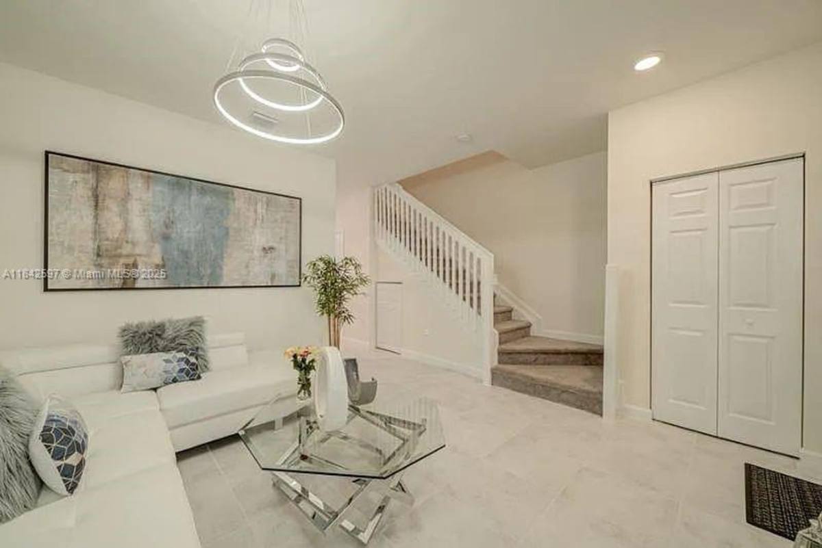 House for rent at 3371 W 106th Terrace, Hialeah, FL 33018